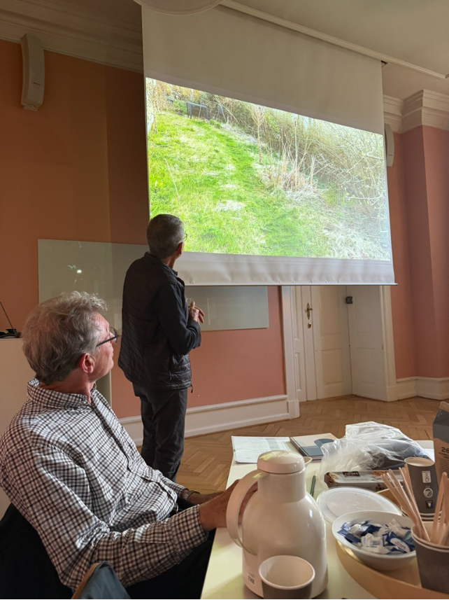 DN Odense holdt foredrag om mere biodiversitet i haverne